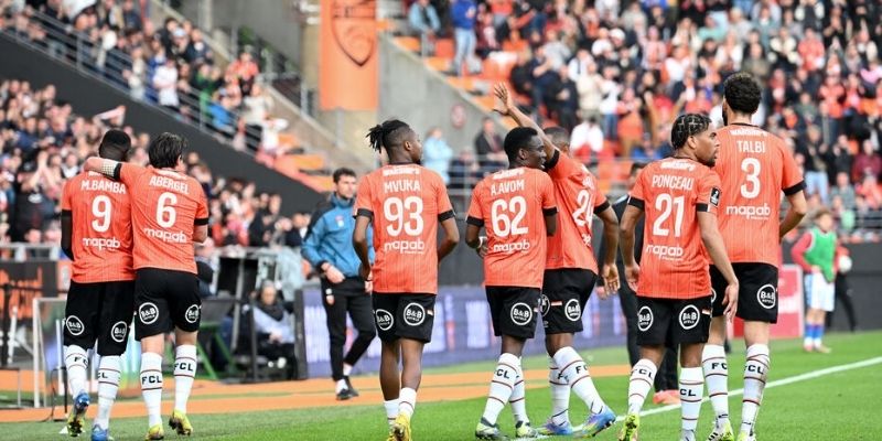 Bảng xếp hạng vòng 8 Ligue 1 chứng kiến biến động lớn