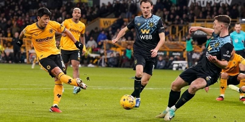 Phân tích Wolves vs Burnley diễn biến trận đấu