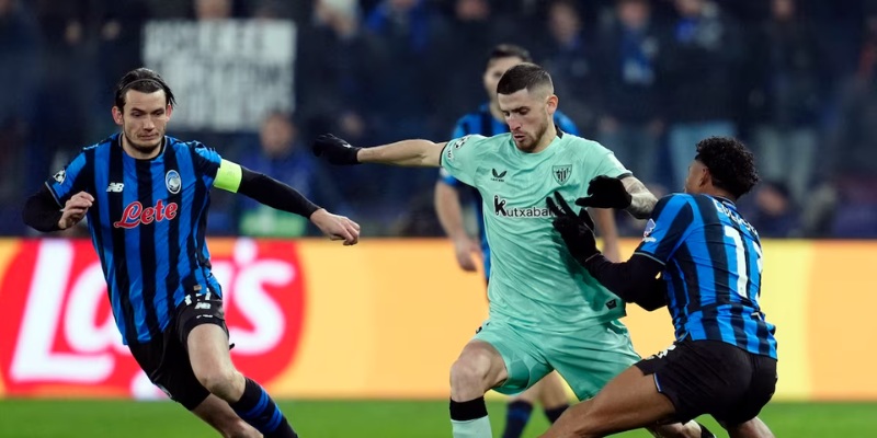 Ath. Bilbao xoay chuyển cục diện trong 15 phút
