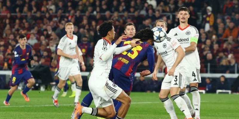 Phân tích Qarabag vs Frankfurt theo diễn biến trận đấu