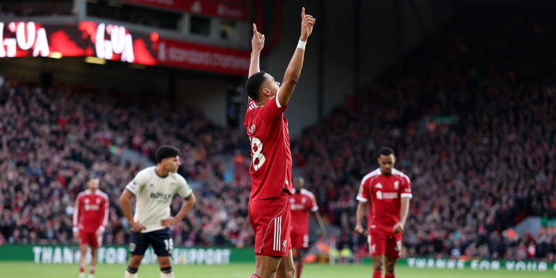 Diễn biến trận giúp phân tích Liverpool vs West Ham